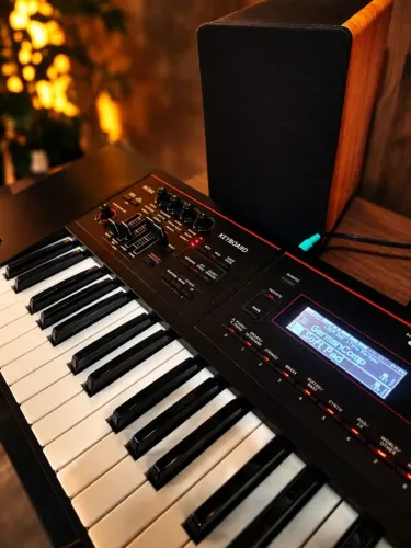 Roland xps 30 Novo!