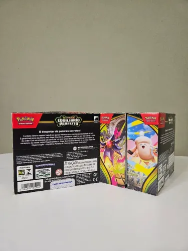 Box Display Pokémon ME03 Equilíbrio Perfeito