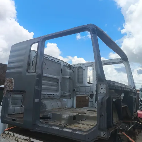 Cabine Man tgx - lataria - parcial