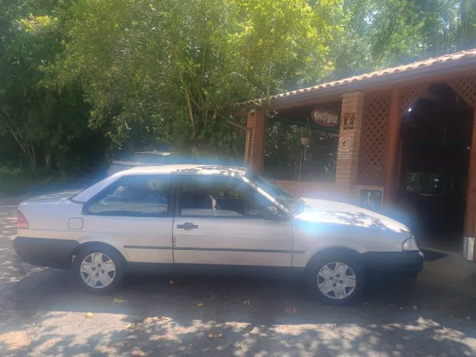 Ford Versailles GL 2.0i / 2.0 2P E 4P (álcool) 1994