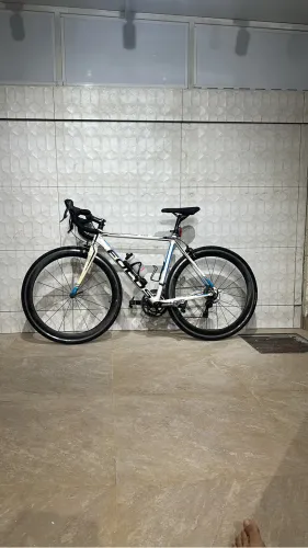 Speed focus culebro com roda de carbono