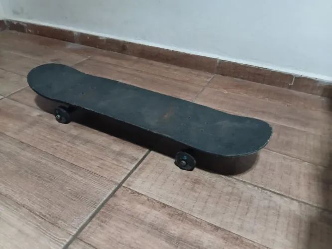 Skate preto
