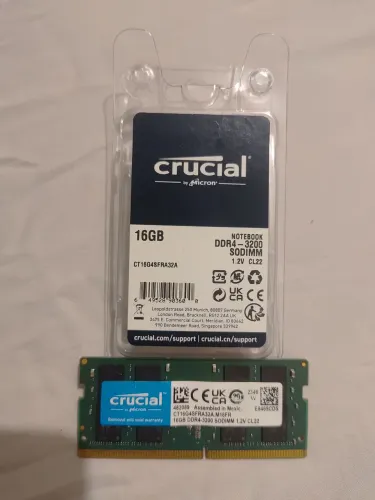 Memória RAM Crucial DDR4 16GB 3200Mhz