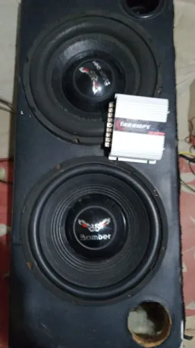 Vendo ou troco uma caixa de som com módulo Taramps de 400