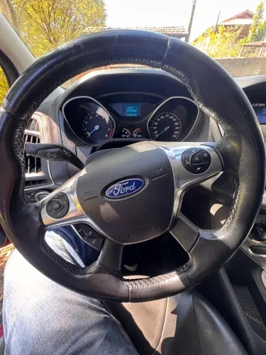 Ford Focus 1.6 S/se/se Plus Flex 8v/16v 5P 2014