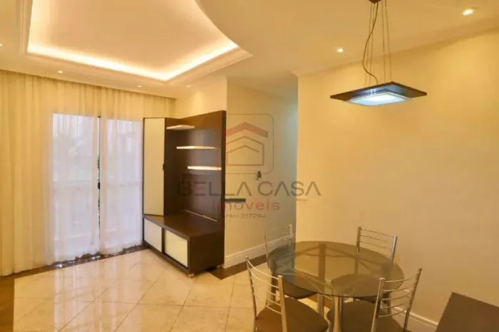 Apartamento aconchegante à venda com 2 quartos e 1 banheiro no total.