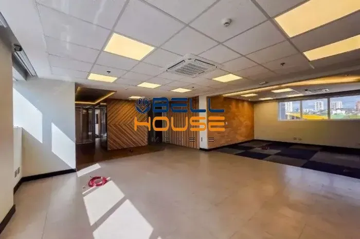 Sala para Locação à 187m², 3 salas e 4 banheiros - Vila Bastos, Santo André, SP