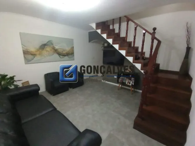Sobrado Residencial com 3 Dormitórios, Jardim Mauá  Financia e Aceita Permuta