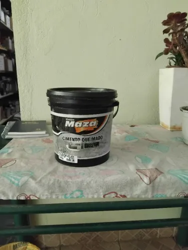 Pote de Cimento Queimado 5.6Kg Rende ate 27,5Metro