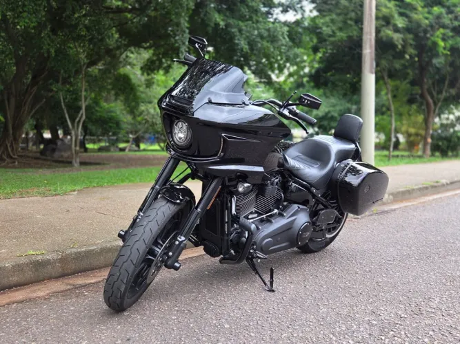 Harley-Davidson Low Rider ST 2024 - Apenas 4.200 km
