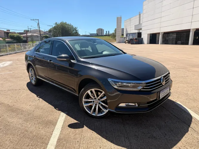 Volkswagen Passat Highline 2.0 TSI 220cv Tip. 2018