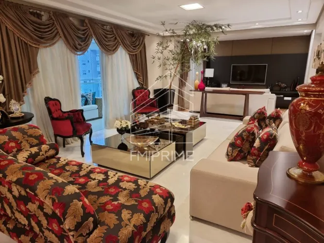 APARTAMENTO TODO MOBILIADO COM 3 SUÍTES - CONDOMINIO ALLORI