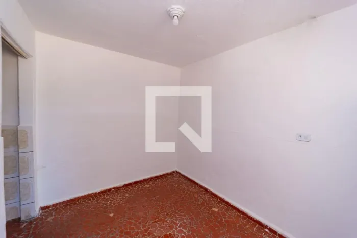 Casa à Venda - Artur Alvim, 1 Quarto, 60 m2