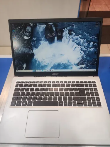 Notebook acer A515_56g. Tela 15.6 8gb de ramal 500 de memória ssd nvme