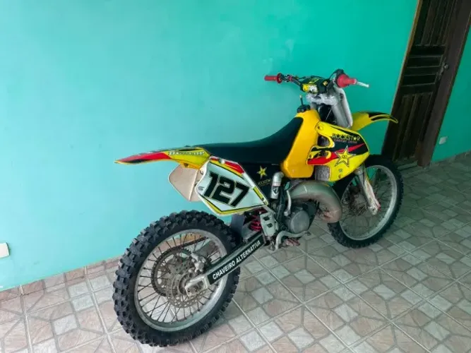 Suzuki - RM 125
