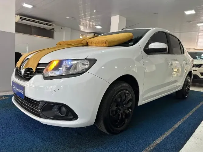 Renault Logan Expression Hi-flex 1.6 8V 4P 2015