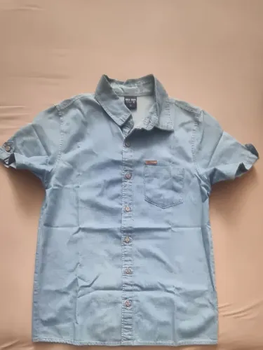 Camisa Jeans  infantil Tamanho 10