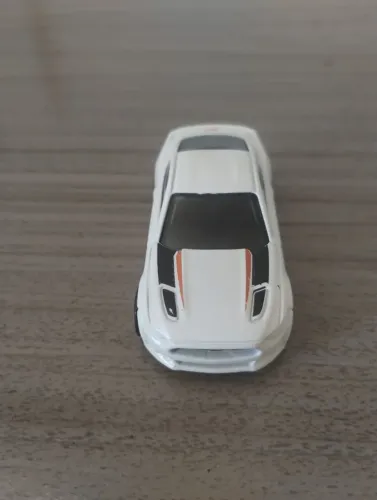 Hot Wheels 2015 Ford Mustang 2016 Musclemania
