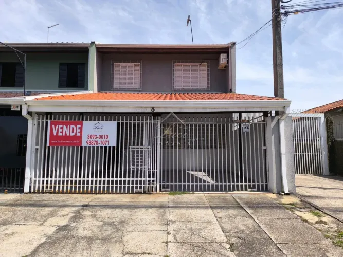 SOBRADO com 4 dormitórios à venda com 130m² por R$ 645.000,00 no bairro Boqueirão - CURITI