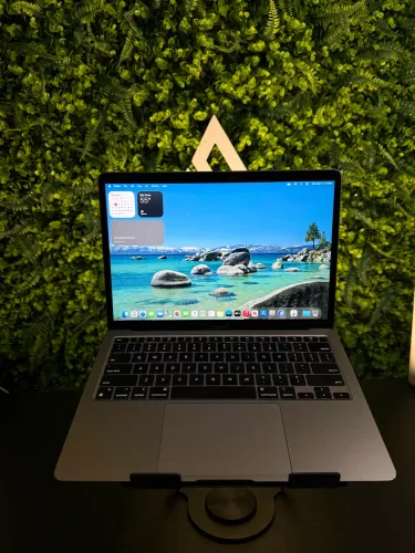 MacBook Air M1 2020 | 8GB RAM | 256GB SSD | 95% Bateria | Garantia