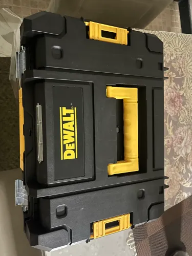 Kit Dewalt com Maleta- chave de impacto + parafusadeira+ 2 baterias + carregador