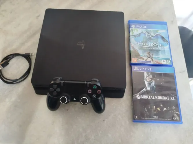PlayStation 4
