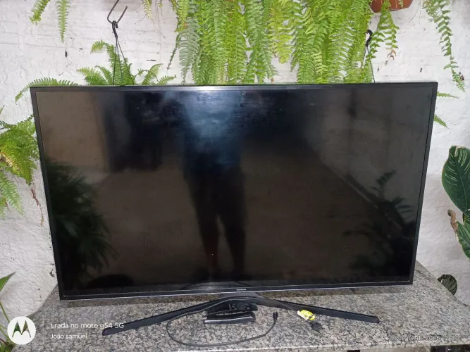 Tv para retirada de peça