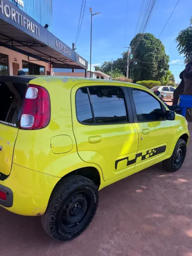 Fiat Uno Vivace/rua 1.0 EVO Fire Flex 8V 5P 2011