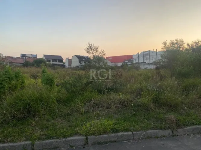 Terreno para Venda - 329.43m², 0 dormitórios, Hípica