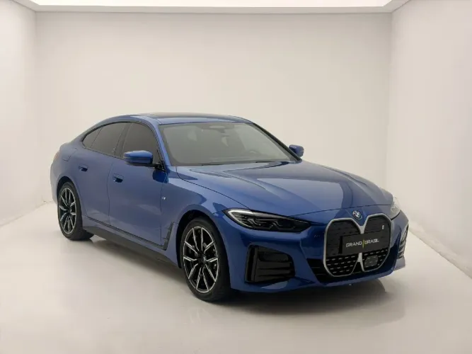 BMW i4 E-drive 35 M Sport (elétrico) 2024