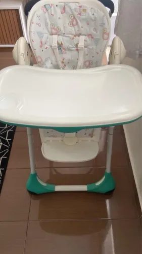 Cadeira de alimentação para bebê 