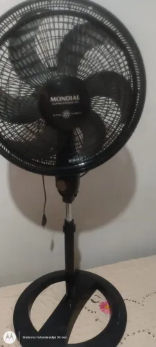 Vendo esse ventilador de coluna 40 cem está funcionando perfeitamente faço entrega 