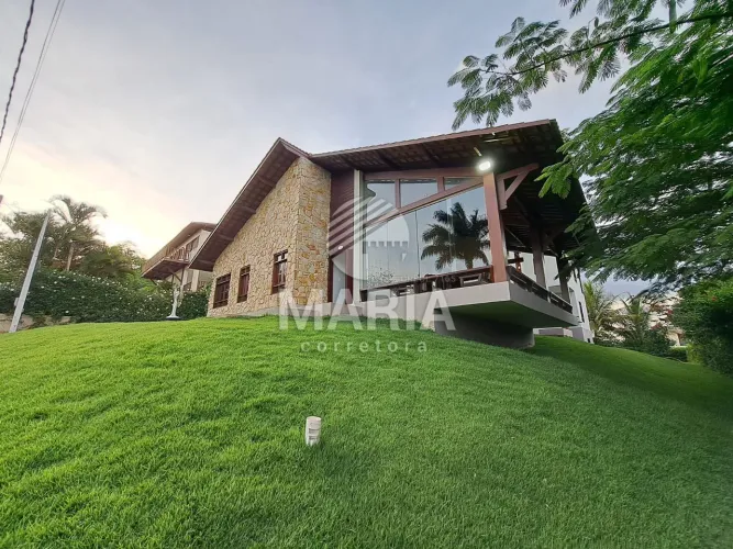 Casa de condomínio alto padrão em Gravatá/PE! Com 5 suítes!