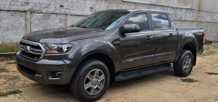 Ford Ranger XLS 2.2 4X4 CD Diesel Aut. 2023