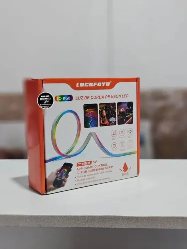 Cordão de fita LED . Fonte de alimentação USB simples ! 