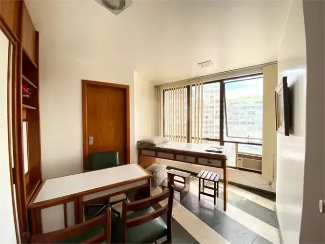 Salas comerciais à venda no Centro, Niterói - RJ