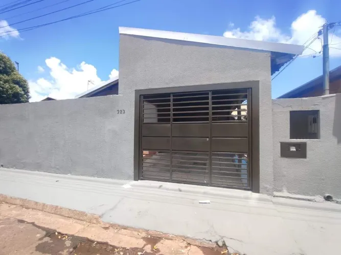 Casa térrea - Bairro José Abrão