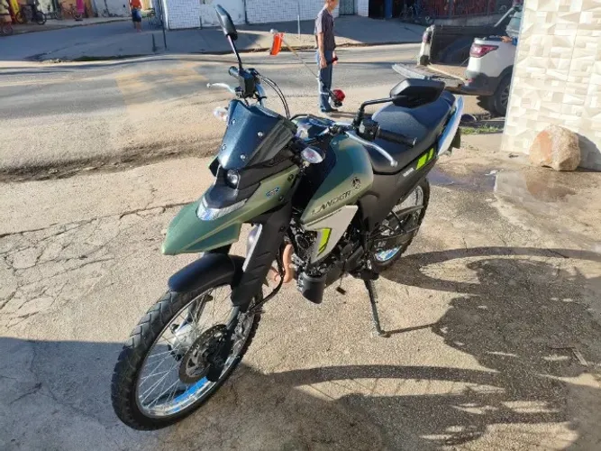 Yamaha Lander Verde 2025