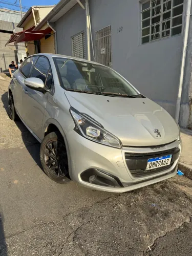 Peugeot 208 Active 1.2 Flex 12V 5P Mec. 2018