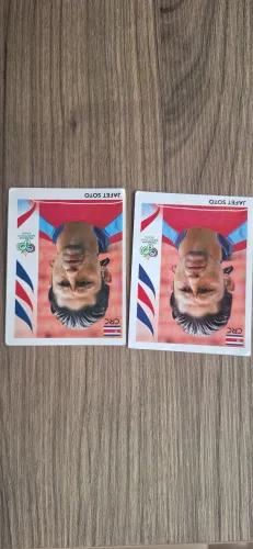 Figurinhas da Copa 2006 Panini das seleções do Japão e Costa Rica