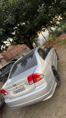 Honda Civic Sedan LX 1.7 16V 115cv Mec. 4P 2004
