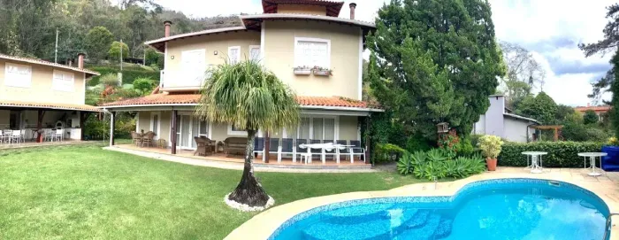 CASA com piscina venda 220 m2 em Itaipava - Petrópolis - RJ
