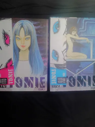 Mangá - Tomie Volume 1 e 2 - {Com Marca Página Oficial Em Ambos - [Junji Ito] 