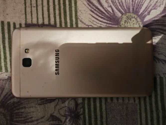 Samsung J7 prime