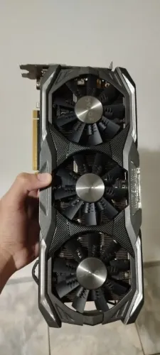 GTX 1080ti 11de vram
