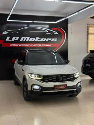 Volkswagen T-Cross Highline 1.4 TSI Flex 16V 5P AUT 2024