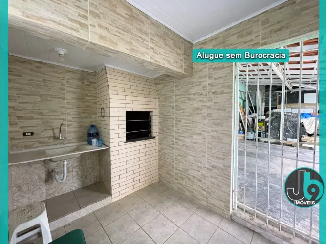 Sobrado em Condomínio semimobiliado ou sem mobília para Alugar no Campo Comprido 78m² com