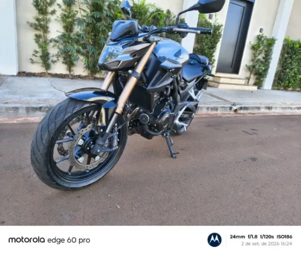 Honda CB500F 2023 c/ 3.800 km