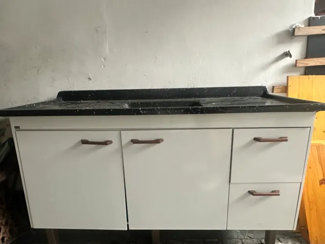 gabinete com pia 
