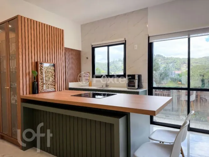 Apartamento à venda Rua Ovídio Zierke, Cachoeira do Bom Jesus - Florianópolis